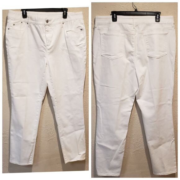 Chico’s Straight Cropped Leg White Pants Chico’s Size 3.5R - Picture 1 of 10